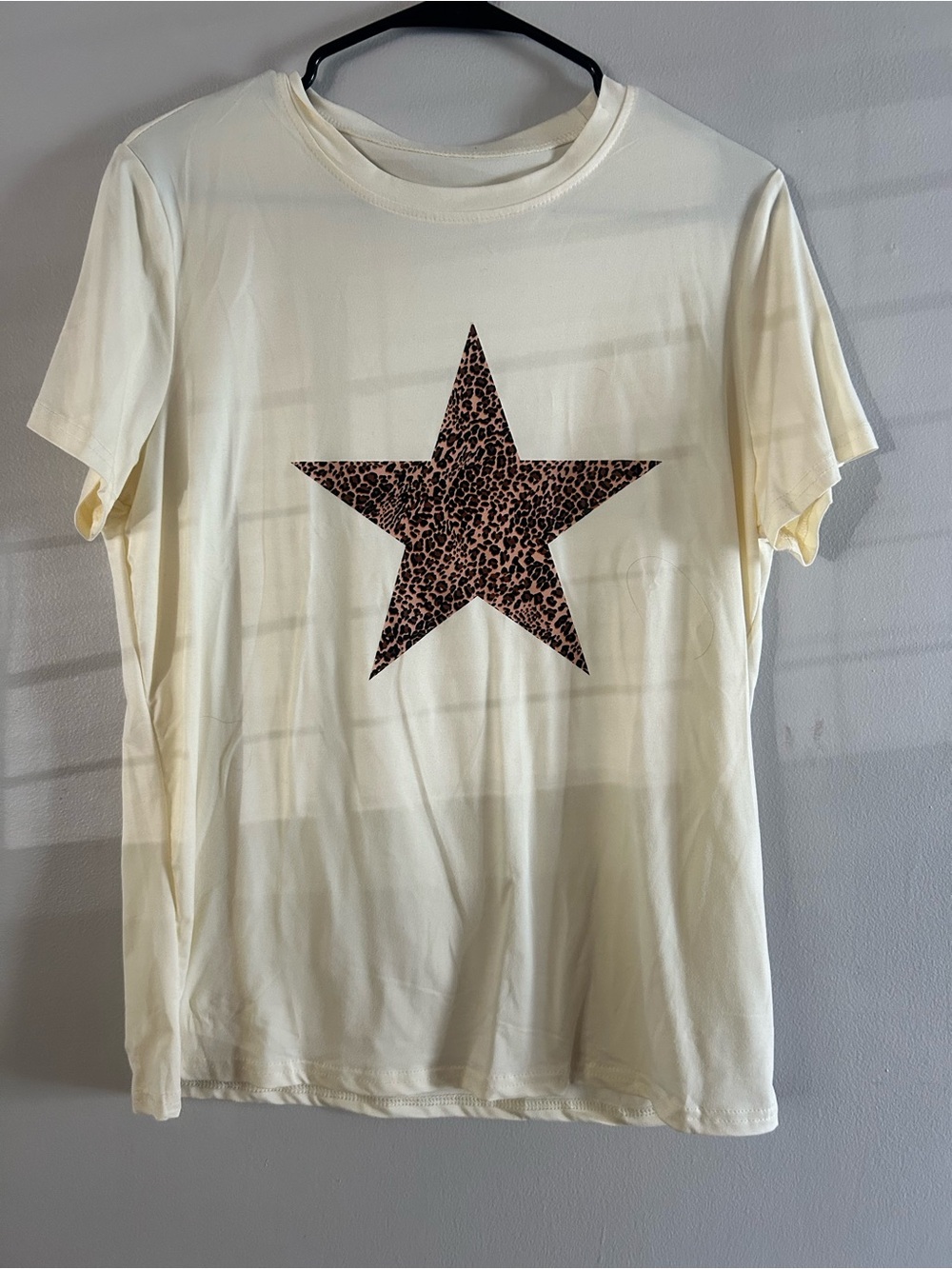 SHEIN Cream Short Sleeve Tee with Leopard Star